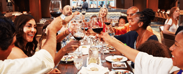 Carnival Cruise Line Dining Dining Room.png